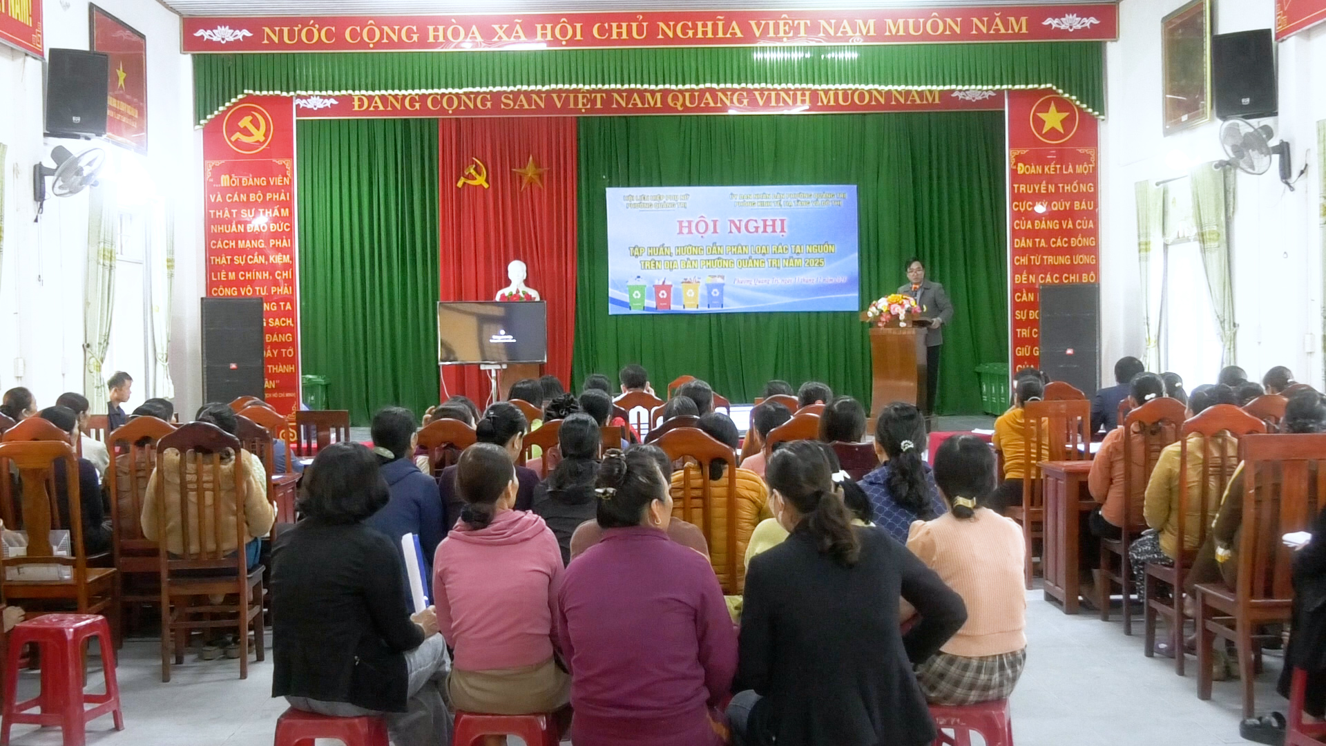 Phường Quảng Trị tổ chức Hội nghị tập huấn phân loại rác tại nguồn
