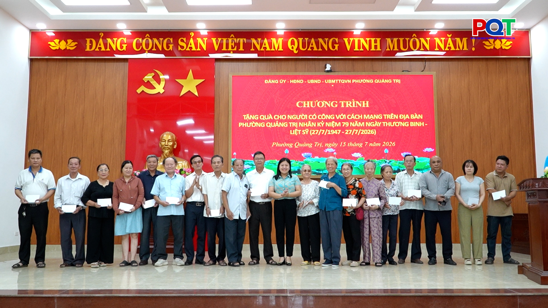 Phường Quảng Trị trao quà tri ân người có công với cách mạng