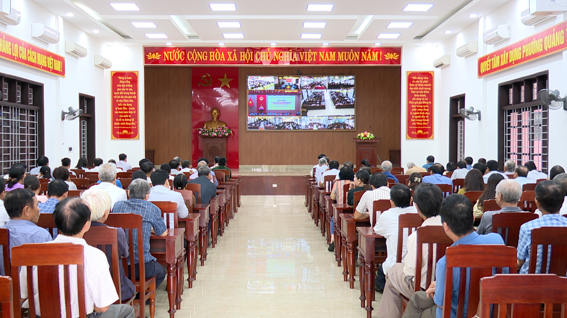 Đoàn đại biểu Quốc hội tỉnh tiếp xúc cử tri sau kỳ họp thứ nhất, Quốc hội khóa XVI