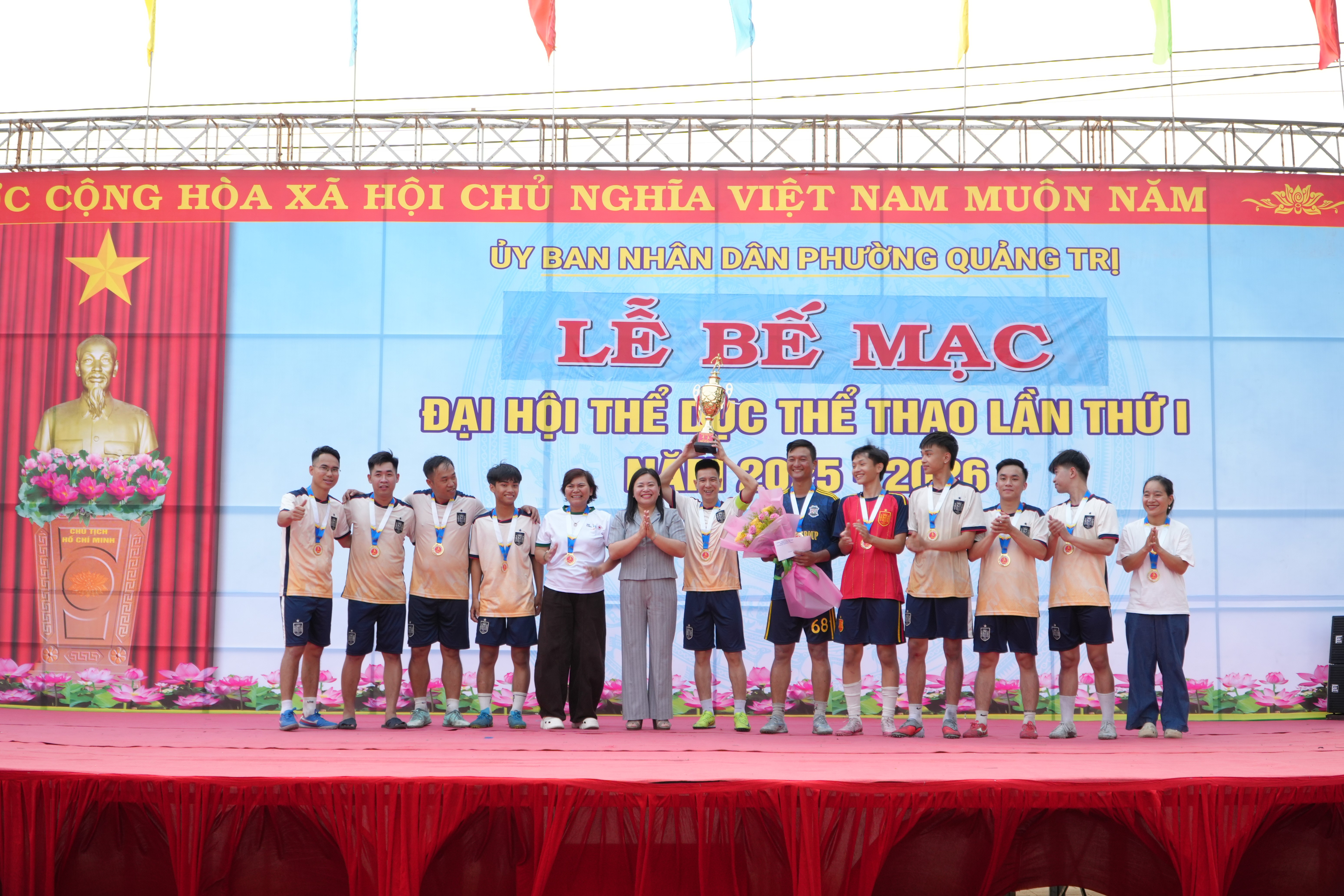 Môn bóng đá Đại hội TDTT phường Quảng Trị lần thứ I kết thúc thành công tốt đẹp