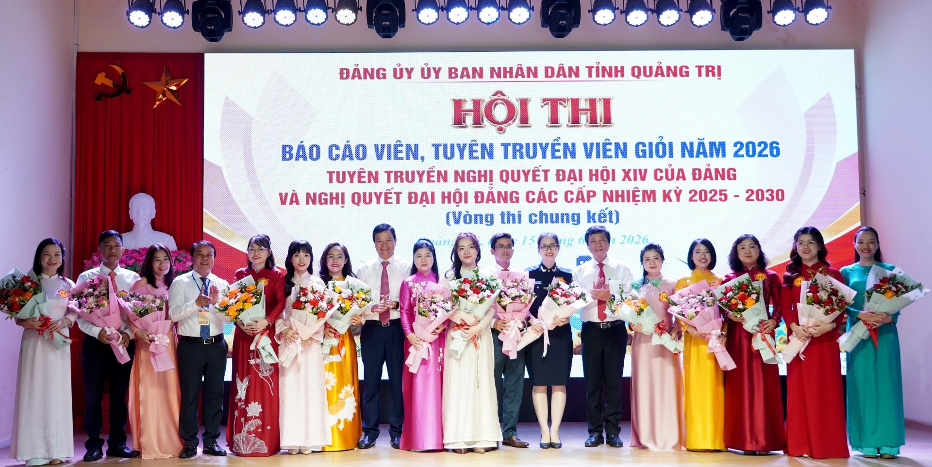 Đưa nghị quyết đại hội đảng các cấp vào cuộc sống